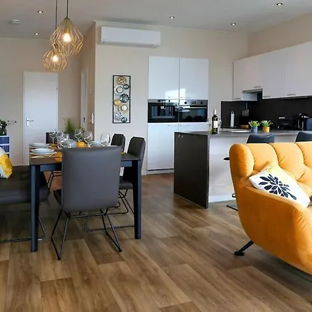 Bernstein Båthotell